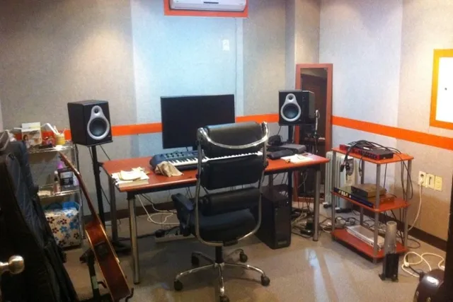 Cmusic 24th 개인 연습실