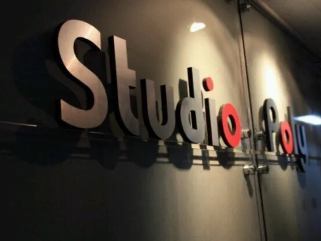 폴리스튜디오 왕십리점