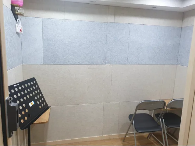 위드클로에 연습실