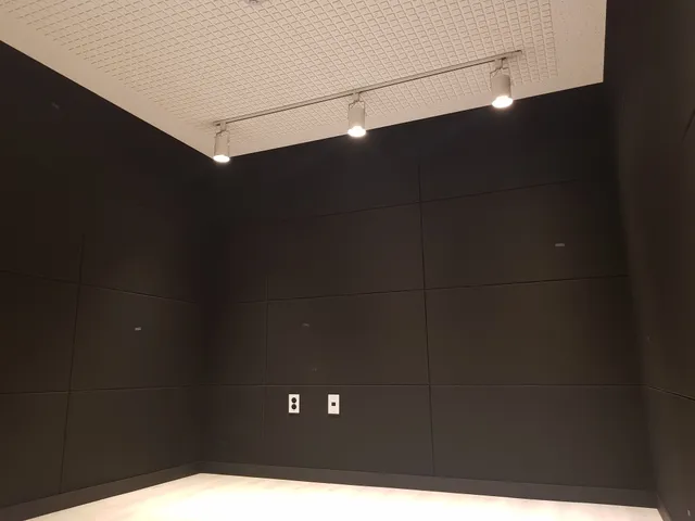 식스튜에잇 뮤직스튜디오 1호점
