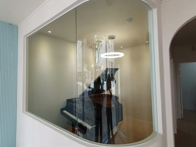 STUDIO LANG (스튜디오 랑)