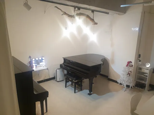 레이브피아노스튜디오