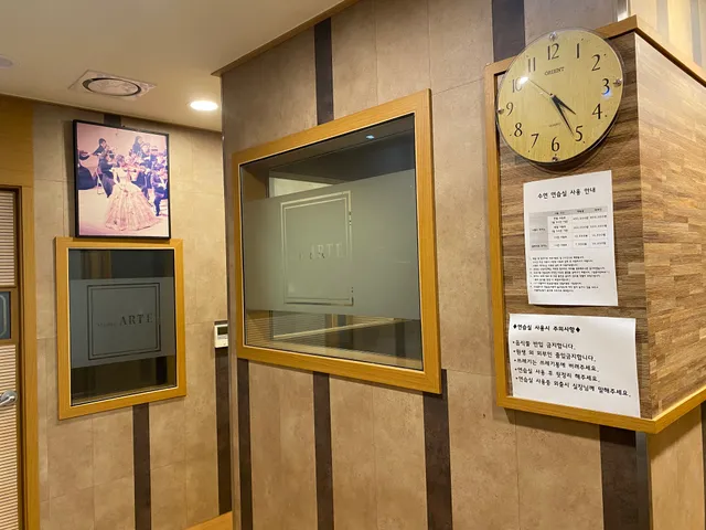 뮤직 피플(3층)