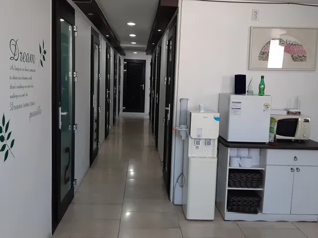 Jcb Studio