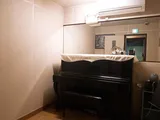 업라이트 피아노방
