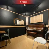 4번방(1~3인)