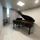 Room1. 야마하 G5