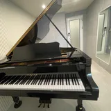 Room2. 야마하 C3