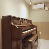 5번방(업라이트 피아노 & 보컬)