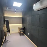 ROOM 1