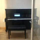 10번방 야마하 업라이트룸