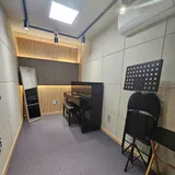 ROOM 3