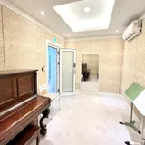 ROOM 1