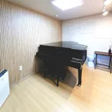 ROOM2