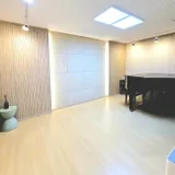 ROOM1