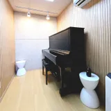 ROOM4
