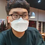 리뷰 작성자