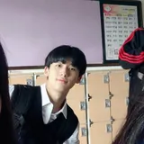 리뷰 작성자