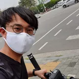 리뷰 작성자