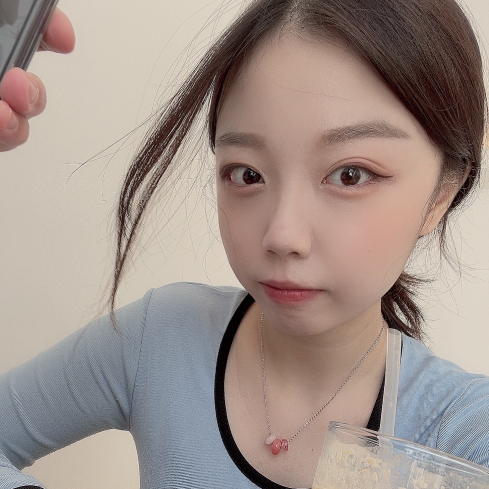 리뷰어 섬네일