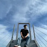 리뷰 작성자