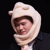 리뷰 작성자