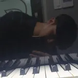 리뷰 작성자